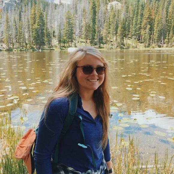 Profile Picture of Haley Marshall (@haleymarshalll) on Poshmark