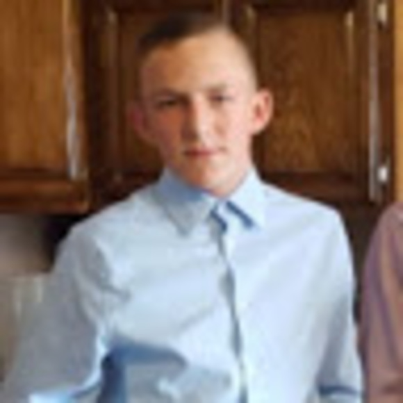 Profile Picture of Corny Fehr (@cornyfehr05) on Poshmark