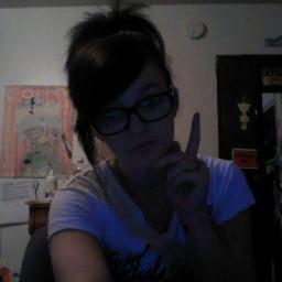 Profile Picture of Amber Engel (@Freak4Life121) on Twitter