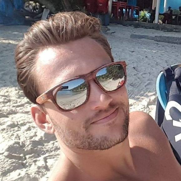 Profile Picture of Fabio Souza (@peixegdp) on Poshmark