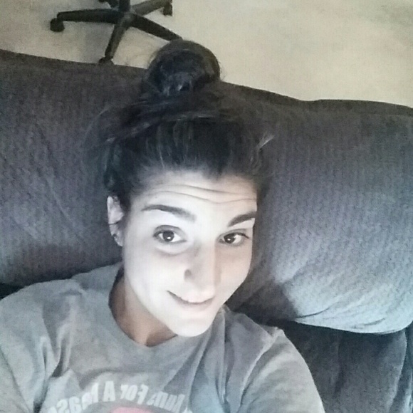 Profile Picture of Sarah Boornazian (@soccersb4) on Poshmark