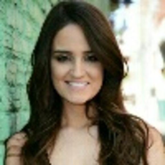 Profile Picture of Jenna Brantley (@glamkhaos) on Poshmark