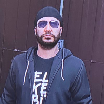 Profile Picture of Squiggles (@Chad_Holder) on Twitter