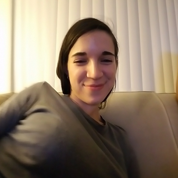 Siri Borgen - Poshmark Profile Picture of Siri Borgen (@sborgen2) on Poshmark