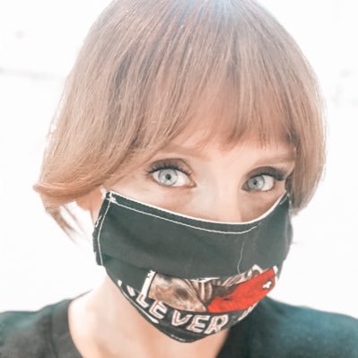 Profile Picture of Bryce Dallas Howard (@BryceDHoward) on Twitter