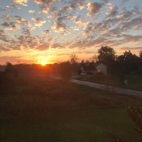 Profile Picture of Marissa Cicotte (@mmcicotte) on Poshmark