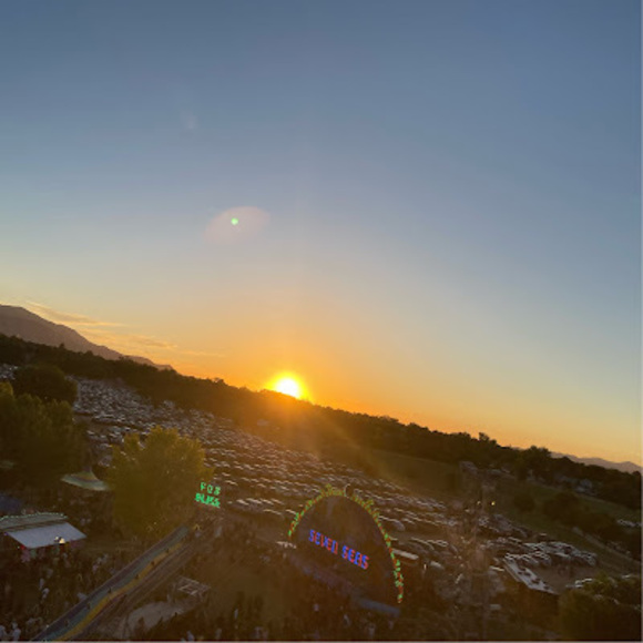 Profile Picture of Adam Garcia (@ga974165) on Poshmark