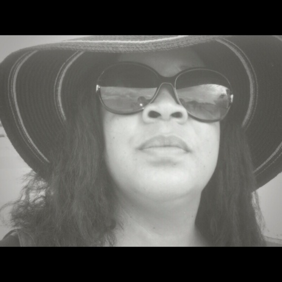 Profile Picture of Pat Brierre (@msfrypat) on Poshmark
