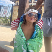 Profile Picture of Myles Mozee (@ShannonAlaniz) on Youtube