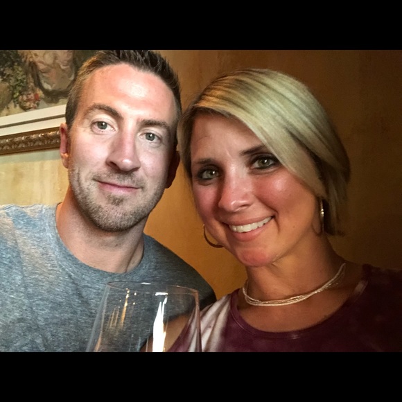 Profile Picture of Shawn Ohl (@monkeyvirus) on Poshmark