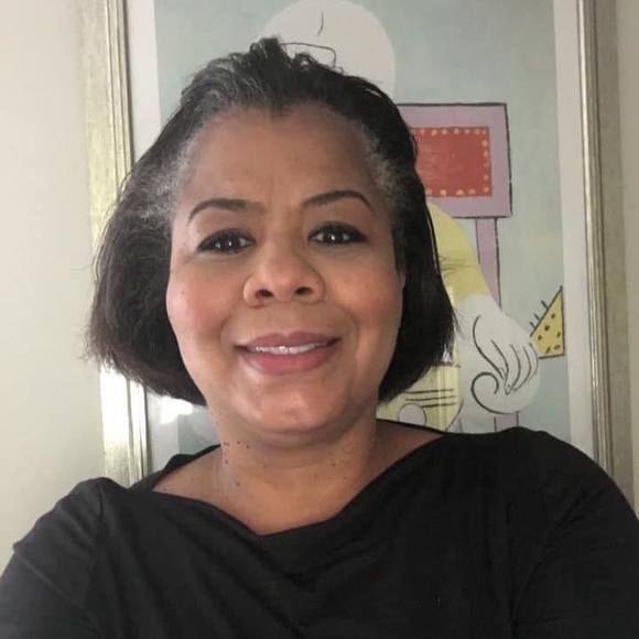 Profile Picture of Pamela Lawson (@pkimlawson) on Poshmark