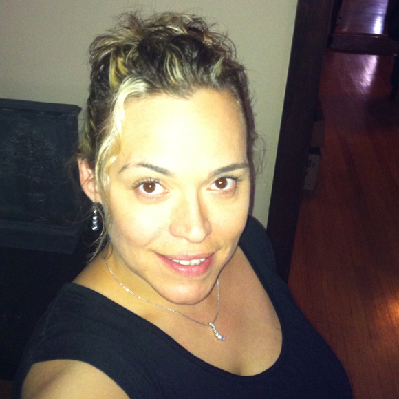 Profile Picture of Shalimar Scanlon (@shalscan) on Poshmark