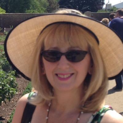 Profile Picture of Suzanne Clay (@clay_suzanne) on Twitter