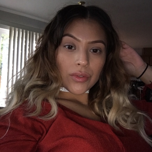 Profile Picture of Karime Ramirez (@reamayjhukye) on Poshmark