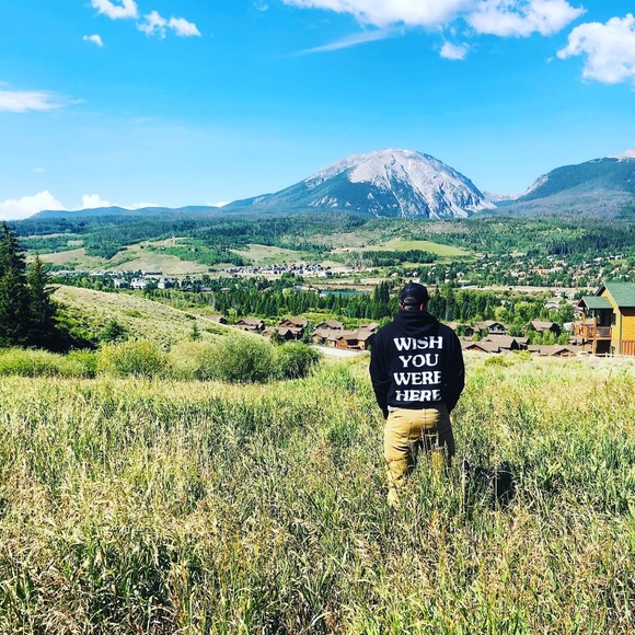 Carson Klingerman - Poshmark Profile Picture of Carson Klingerman (@cklingerman) on Poshmark