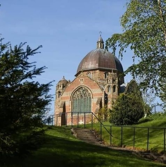 Profile Picture of Chris Burfield (@cgb185) on Poshmark