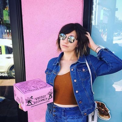 Profile Picture of Hannah Whisman (@weirdcandycorp) on Twitter