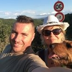 Profile Picture of Helene Provost Morel (@helnilouleo) on Instagram