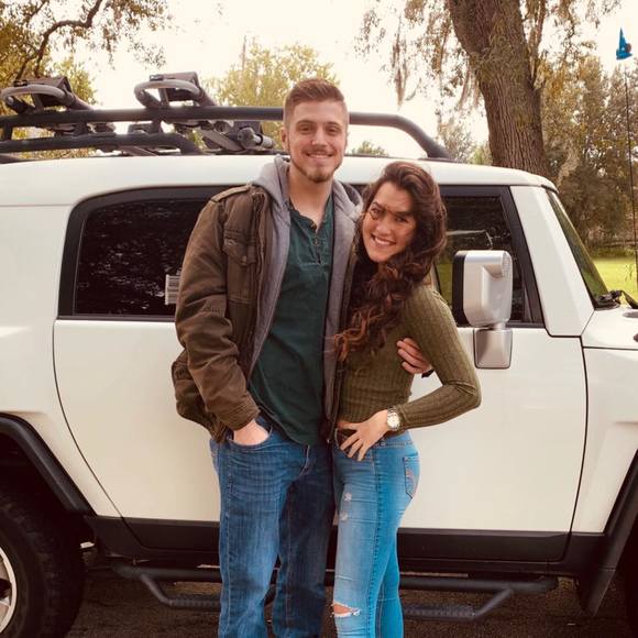 Profile Picture of Loren Howell (@lorenh424) on Poshmark
