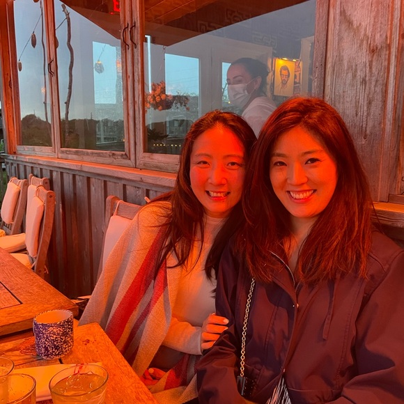 Profile Picture of Sun-young Chung (@sarahchan350) on Poshmark