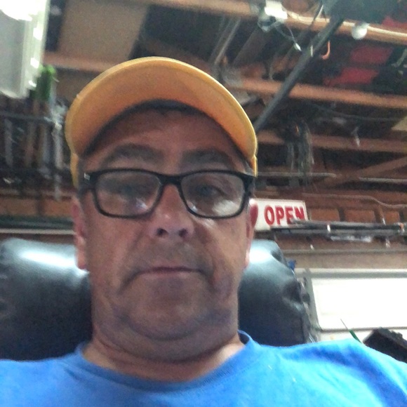 Profile Picture of Brad Garner (@bradg1811) on Poshmark
