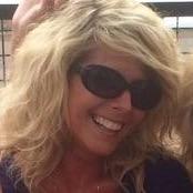 Profile Picture of Mel Cal (@gapeach315) on Twitter