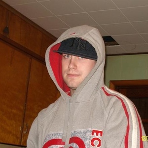 Profile Picture of Clinton Gilligan (@clintongilligan) on Myspace