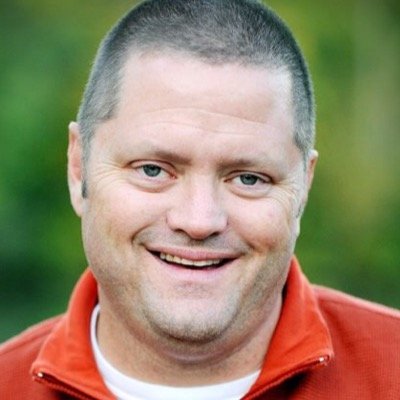 Profile Picture of Steve Holt (@youthguru) on Twitter