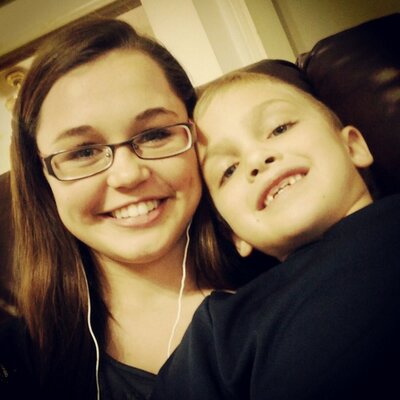 Profile Picture of Cayla Hicks (@hi_cayla22) on Twitter