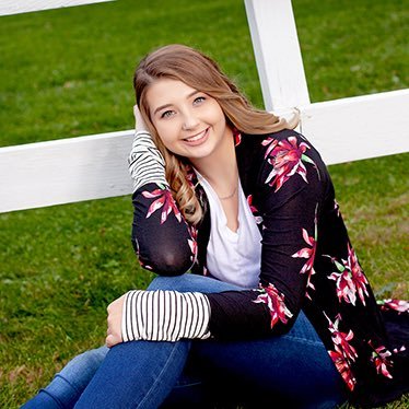 Profile Picture of Carson🌸 (@carson_larson14) on Twitter