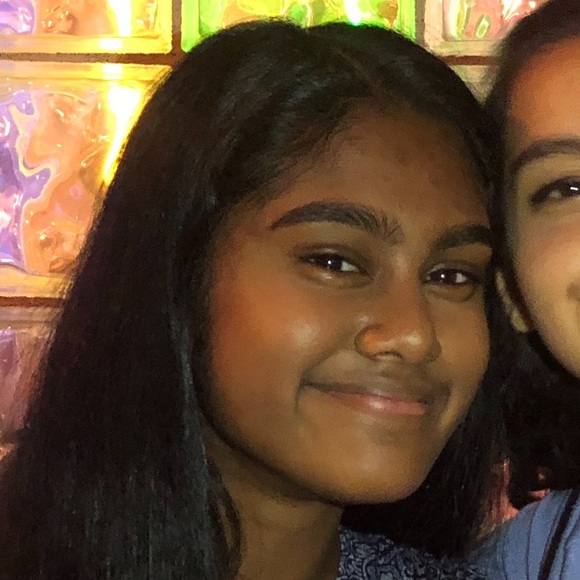 Profile Picture of Divya Dayanand (@divyday) on Poshmark