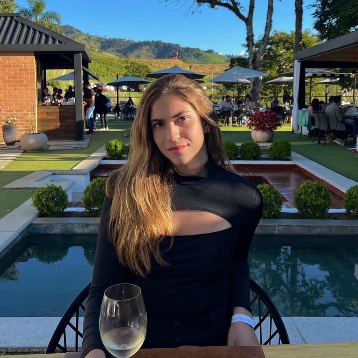 amanda - Tiktok Profile Picture of amanda (@amanda.amorelli) on Tiktok