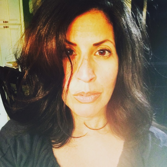 Profile Picture of Maria Rusciano (@mrusciano) on Poshmark