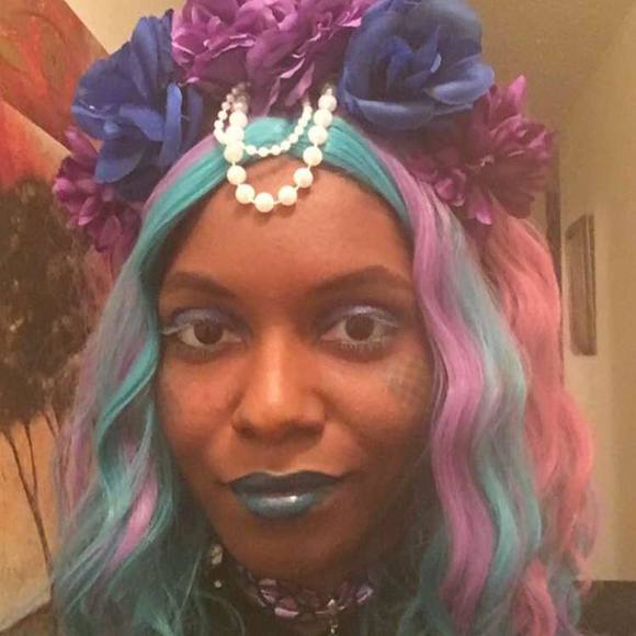 Profile Picture of Brittanny Cain (@nenie89) on Poshmark