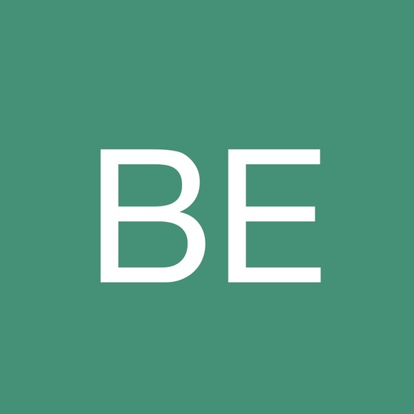 Profile Picture of Basilia Ezike (@basiliaezike) on Poshmark