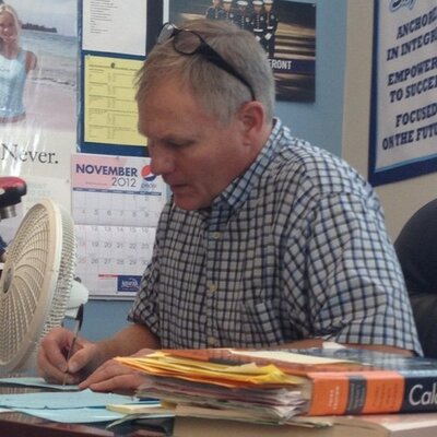 Profile Picture of Karl Hales (@Sir_KarlHales) on Twitter