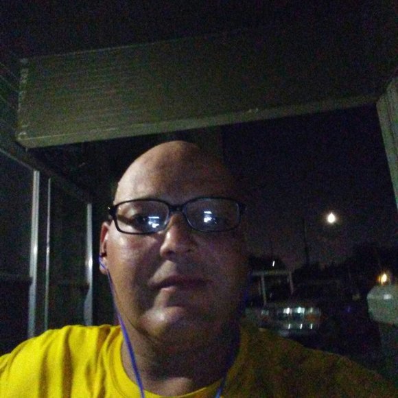 Profile Picture of James Winkler (@winklerwjames) on Poshmark