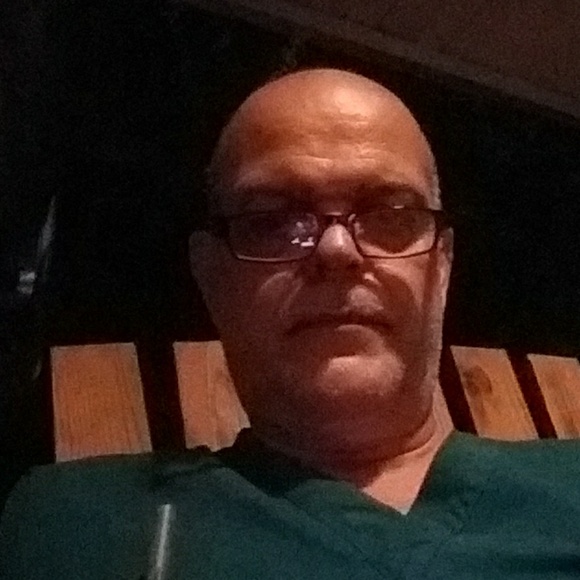 Profile Picture of Jose Muniz (@50nunder) on Poshmark