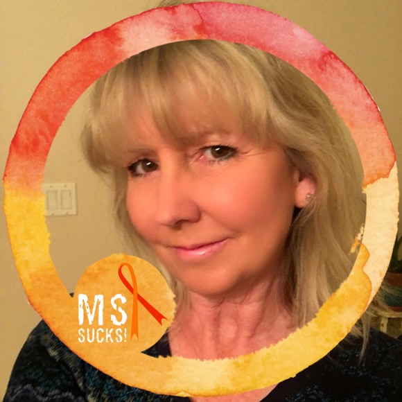 Profile Picture of Lori Carpenter (@lori_carpenter) on Poshmark