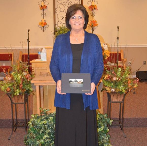 Profile Picture of Ruby Lawson (@rubynlawson) on Poshmark