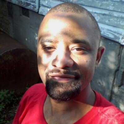 Profile Picture of Tony Streater (@Tyonedad) on Twitter