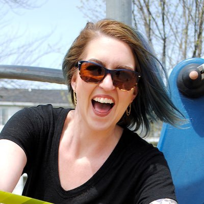 Profile Picture of Jessica Jarrett (@TheLobsterMomma) on Twitter