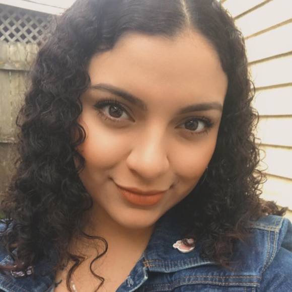 Profile Picture of Cindy Alvarez (@cindyg150) on Poshmark