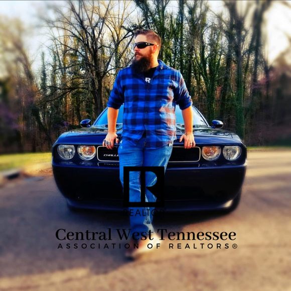 Profile Picture of Michael Hart (@mike_greazy) on Poshmark