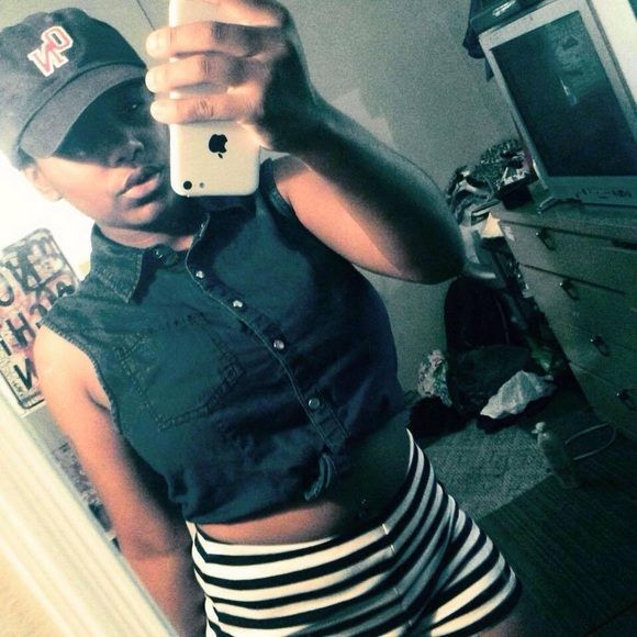 Profile Picture of Marchelle Lumpkin (@chelle063) on Poshmark
