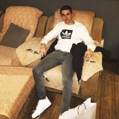 Profile Picture of Viktor Beverley 🌹 (@Viktorbeverley) on Twitter