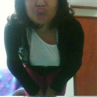 Profile Picture of Lorena Hoyos (@lorenahoyos16) on Twitter