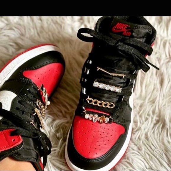 Profile Picture of Suly Yaport (@yaport18) on Poshmark