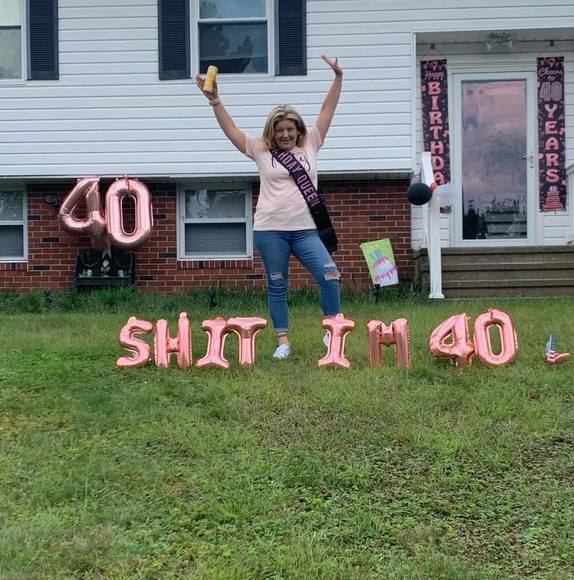 Profile Picture of Heather Savadge (@hsavadge) on Poshmark