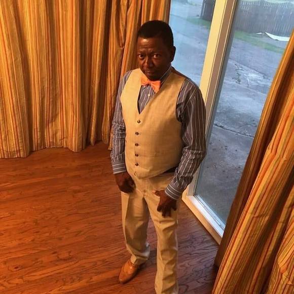 Profile Picture of Keith Willis (@williskeith07) on Poshmark